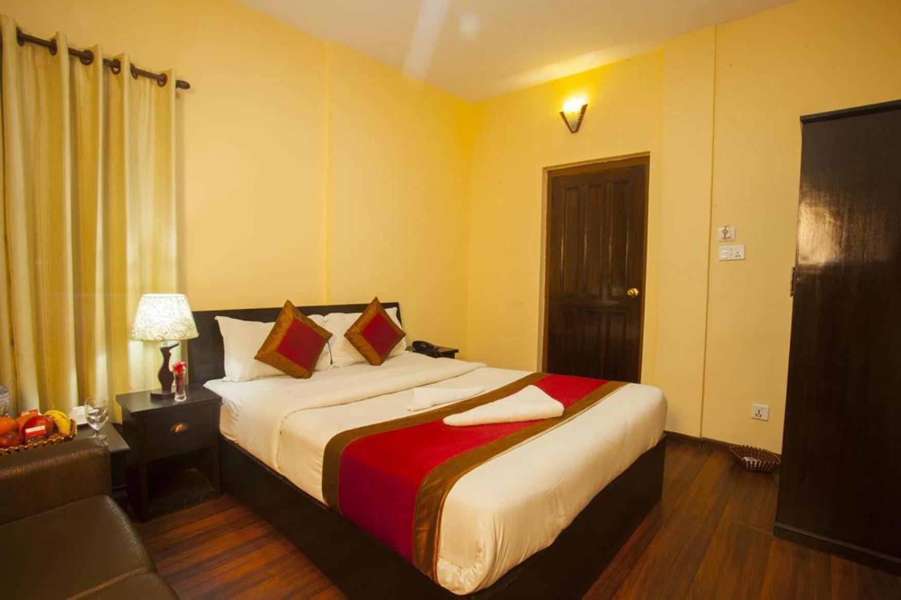 Hotel Ambe Inn By Ambience Delhi Igi Airport Нью-Дели Экстерьер фото